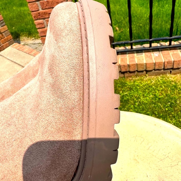 Just Fab Taupe Ellie Trim Supra Trim Lug Sole Boots - Picture 11 of 11